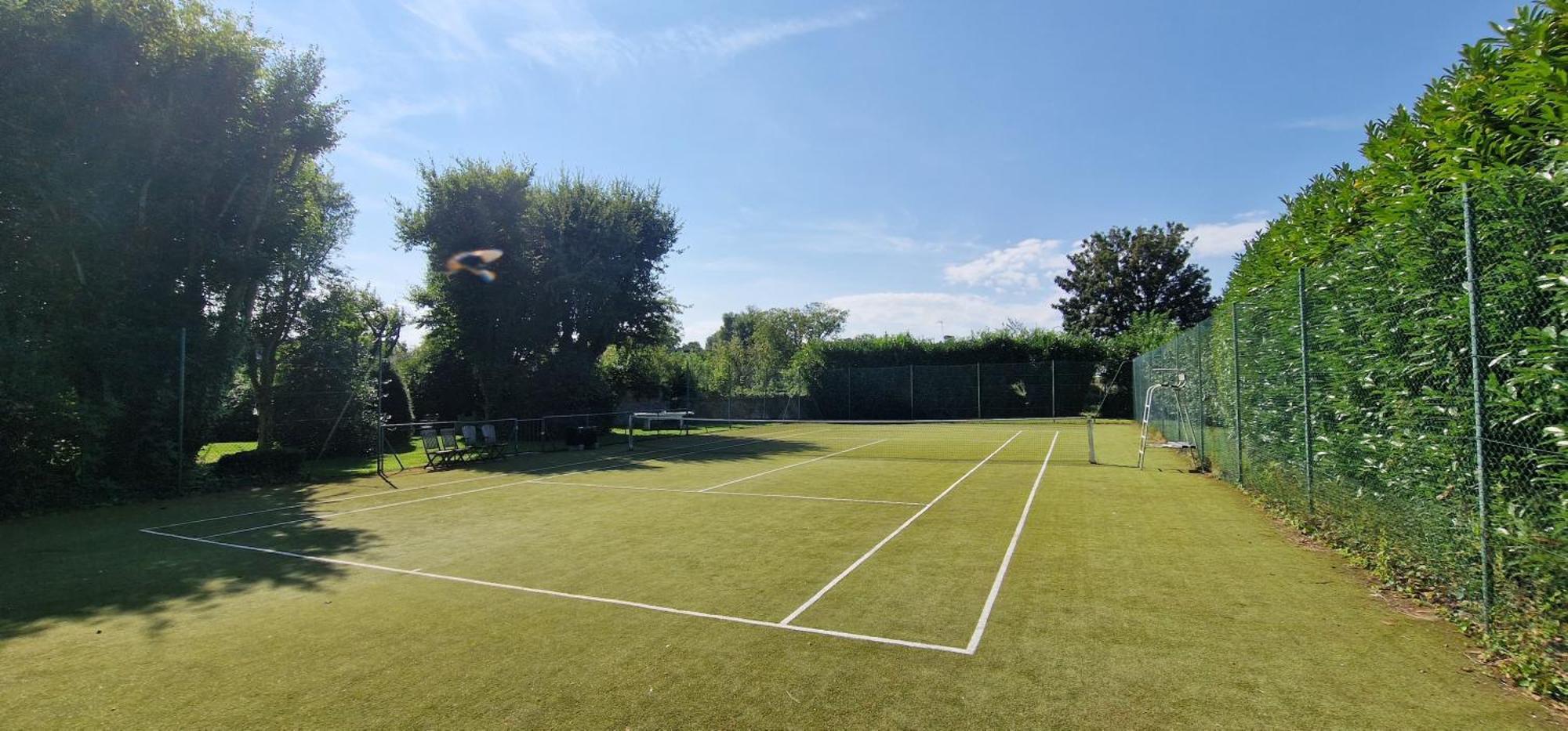 Charmant Logement Dans Un Ecrin De Verdure Le Manoir  エクステリア 写真